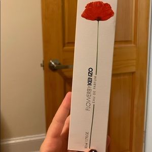 Brand New Flowers by Kenzie Eau de Parfumerie 50mL